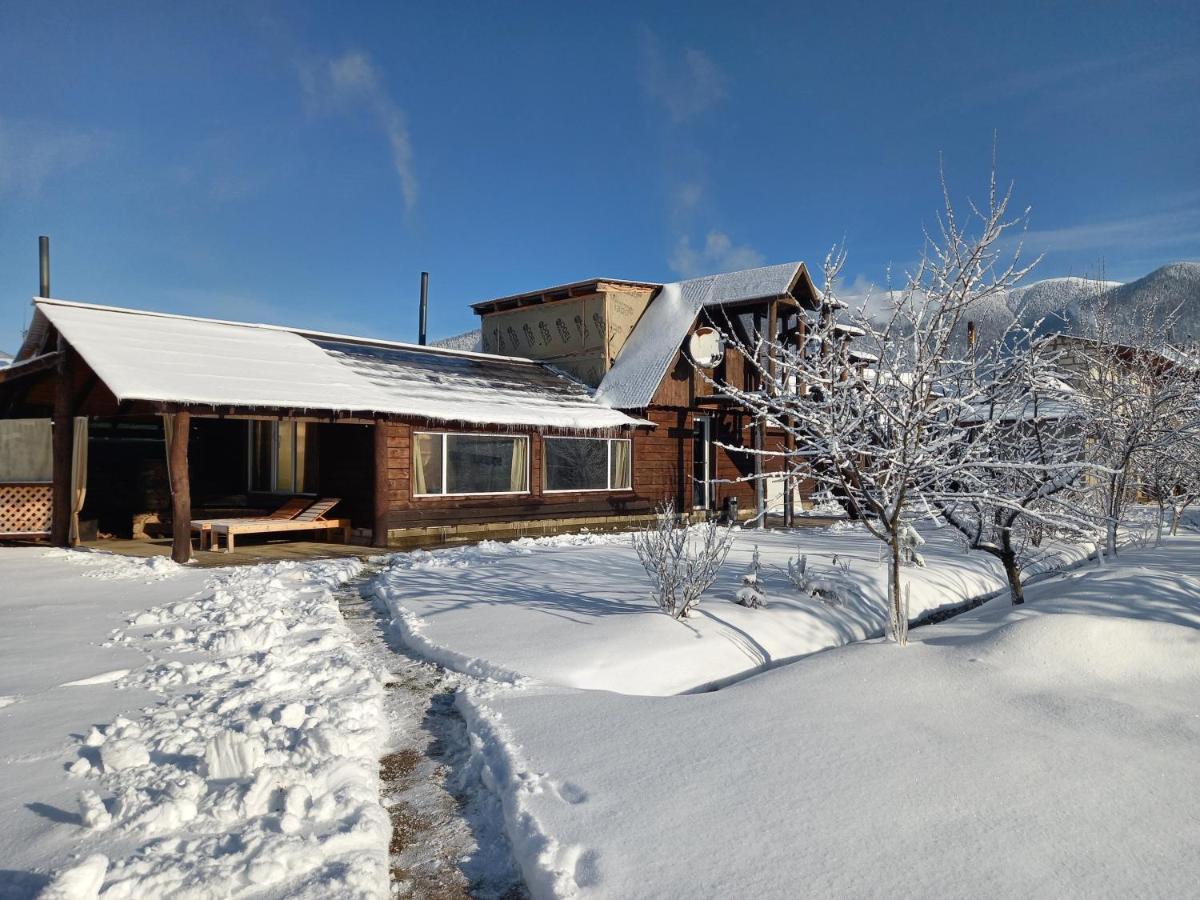 Садиба Райський Куточок Synewyr Exterior foto